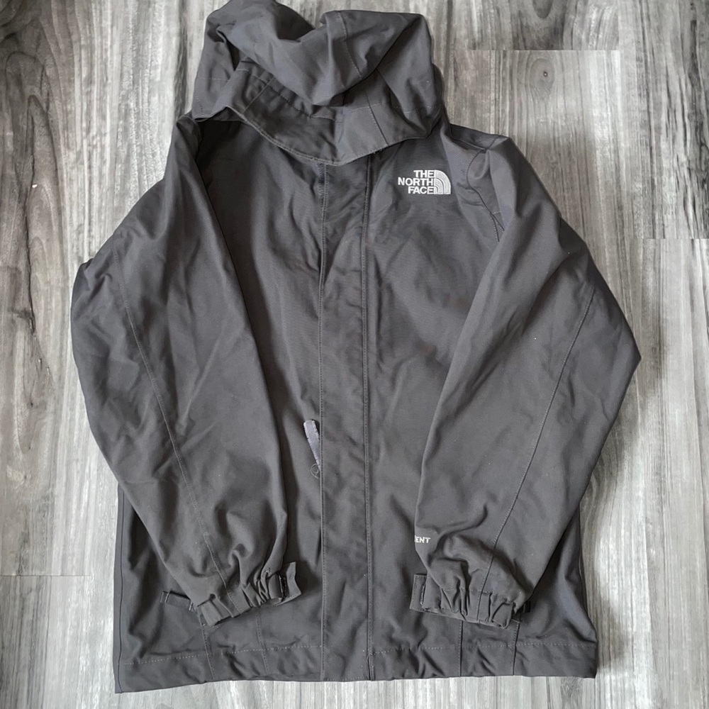 The North Face Boys M (10-12) Hyvent Jacket - kids